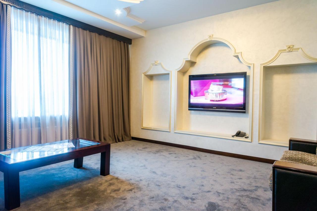 Royal Palace Hotel Αλμάτι Εξωτερικό φωτογραφία