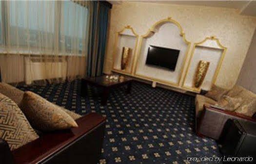 Royal Palace Hotel Αλμάτι Εξωτερικό φωτογραφία