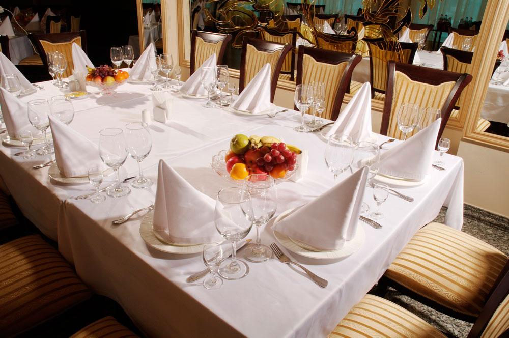 Royal Palace Hotel Αλμάτι Εστιατόριο φωτογραφία