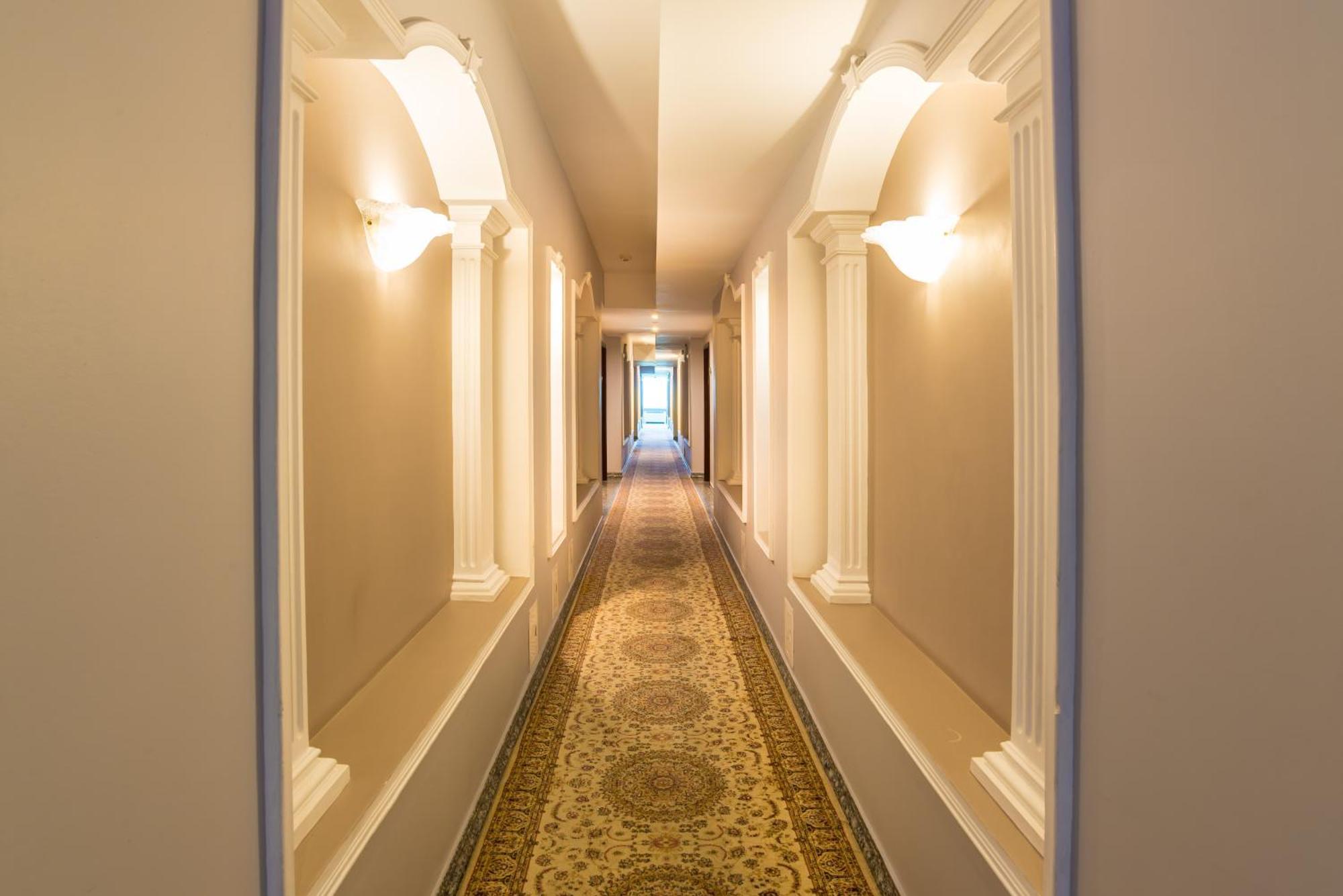 Royal Palace Hotel Αλμάτι Εξωτερικό φωτογραφία